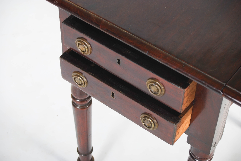 A 19th century mahogany drop leaf occasional table, the rectangular top with twin drop leaves - Image 4 of 5