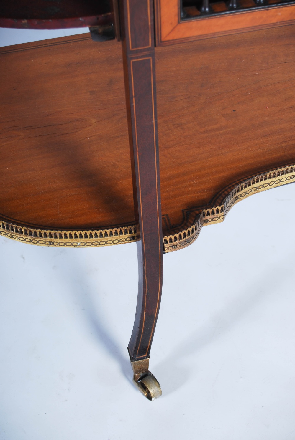 A 19th century satinwood and ebony lined bonheur de jour, the upper section with open shelf - Image 7 of 7