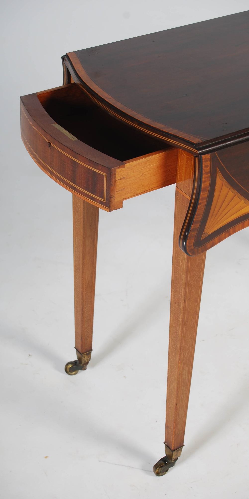 An Edwardian mahogany and satinwood banded Pembroke table in the George III style, the shaped top - Image 2 of 4