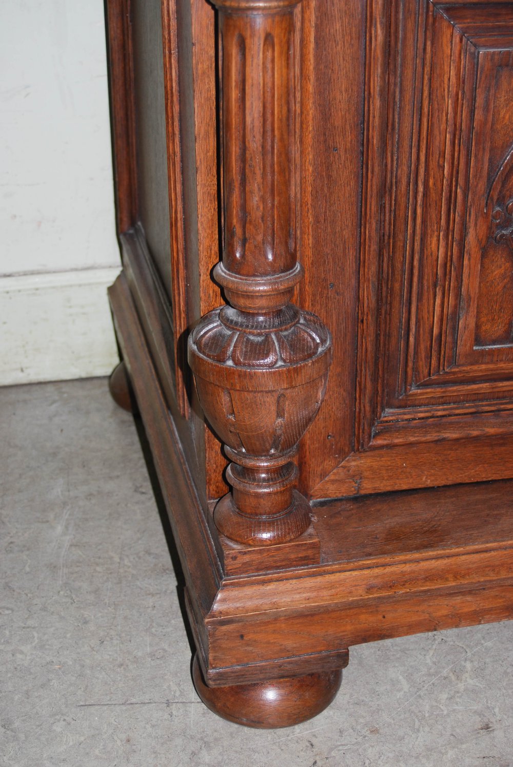 A late 19th century oak sideboard, the upright back with two bevelled mirror recesses and two - Image 4 of 8