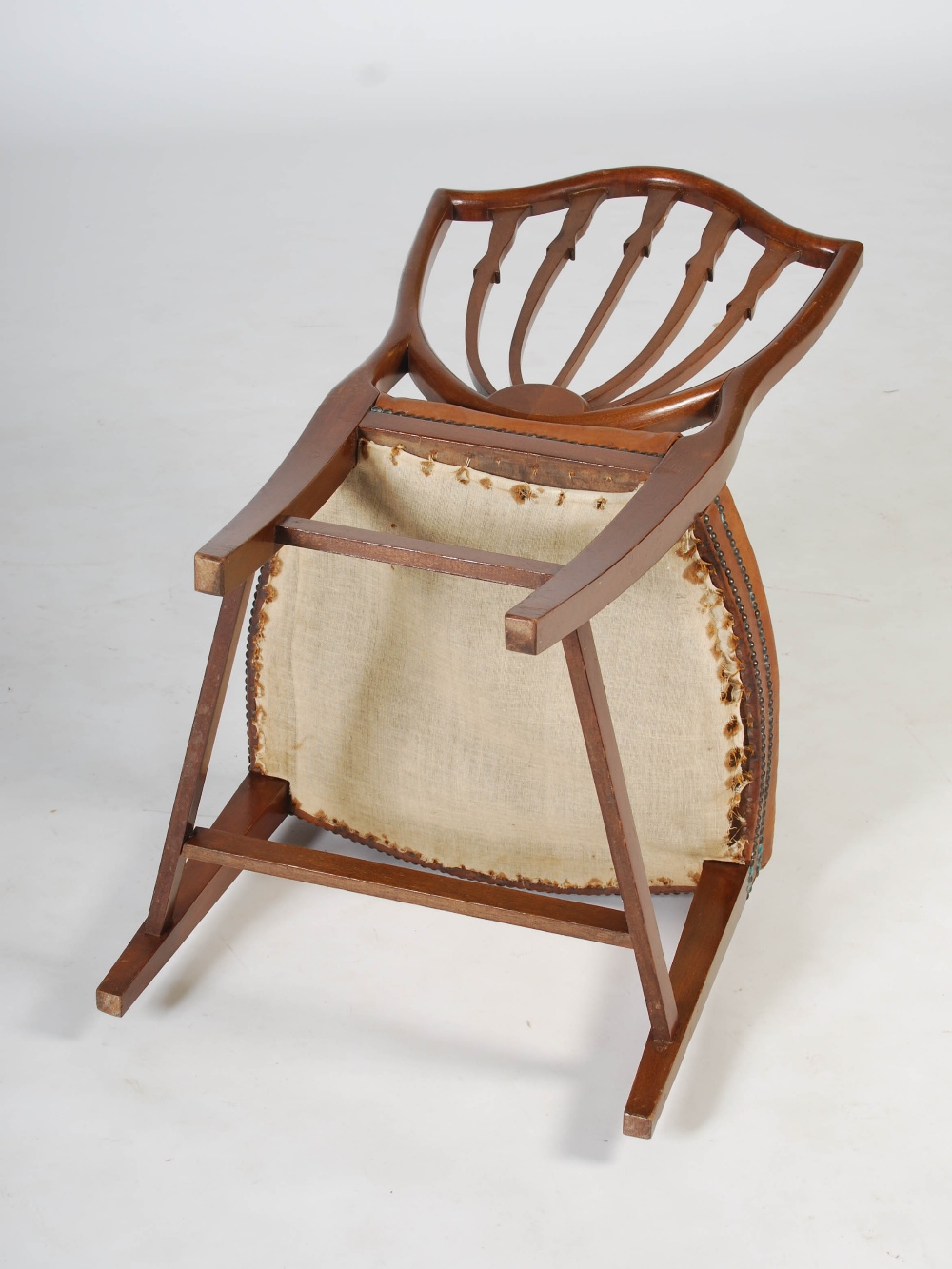 A set of ten early 20th century mahogany Hepplewhite style dining chairs, the shield shaped backs - Image 6 of 6