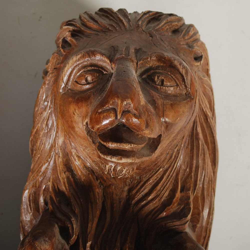 A pair of late 19th century carved pine brackets, carved with lions supporting shields carved with - Image 4 of 7