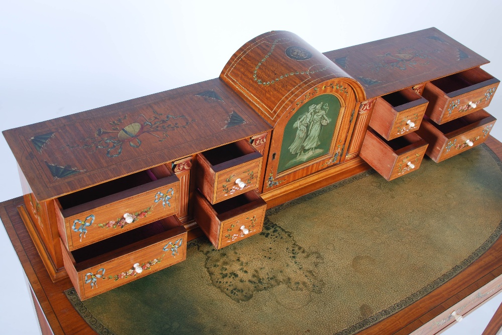 An Edwardian painted satinwood writing table, the rectangular top with a green tooled leather - Image 5 of 8