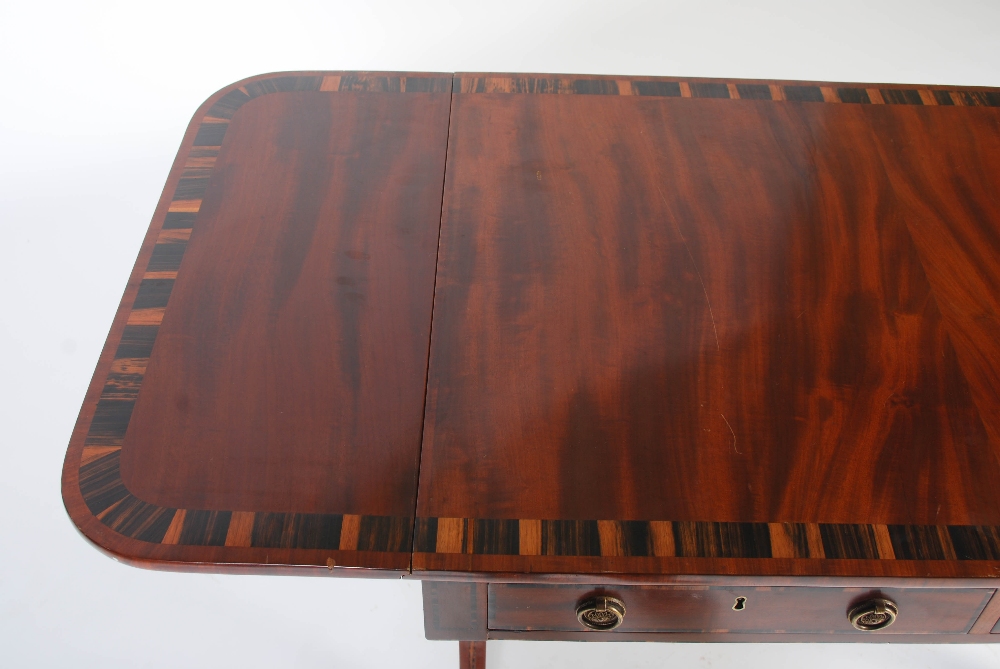 A 19th century mahogany and calamander banded sofa table, the rectangular top with twin drop leaves, - Image 5 of 9