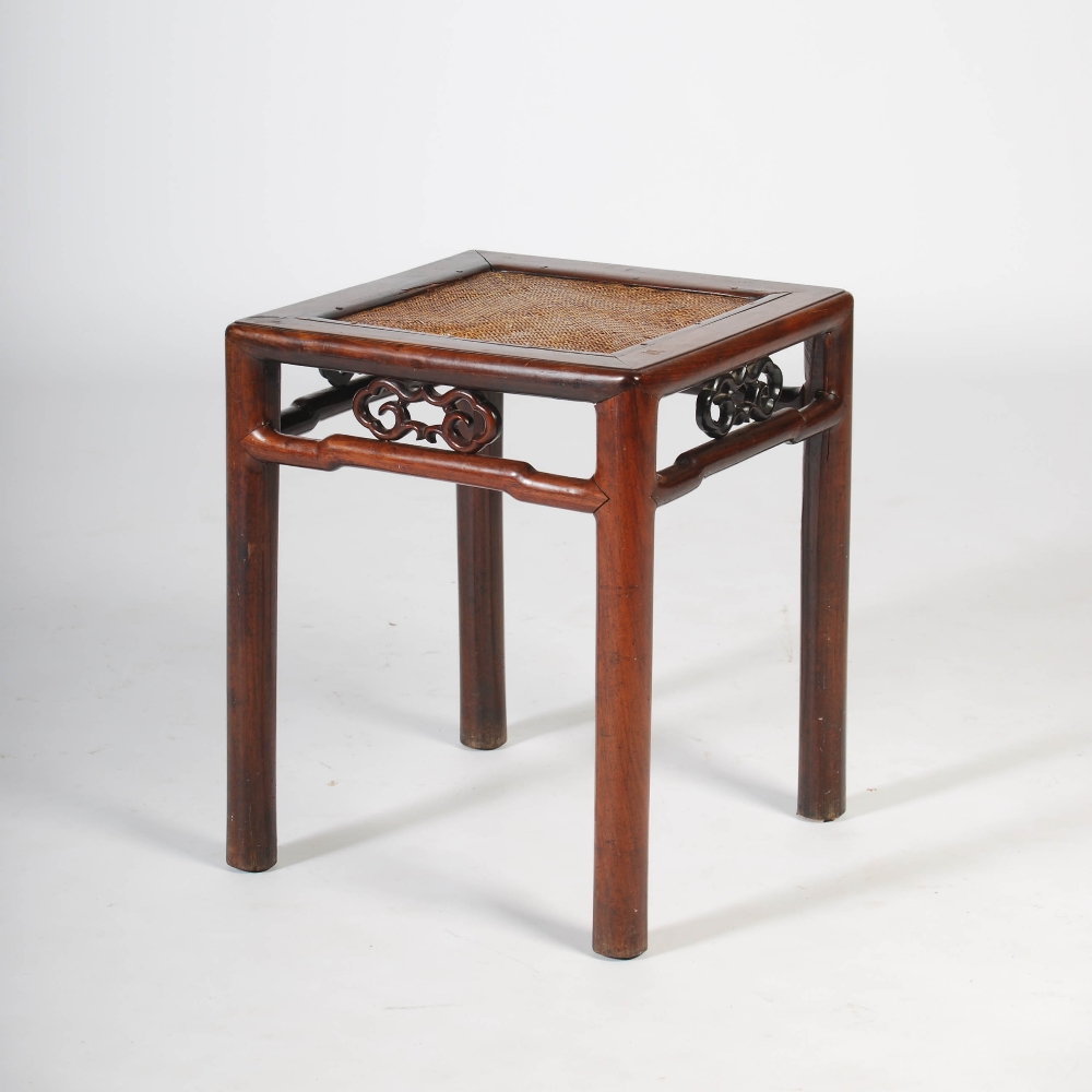 A pair of Chinese dark wood square shaped jardiniere stands, Qing Dynasty, the square shaped tops - Image 4 of 5