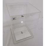 Perspex jewellery display case with key