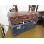 2 vintage suitcases