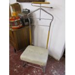 Retro valet stand