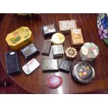 Collection of trinket boxes etc