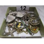Box of silver jewellery