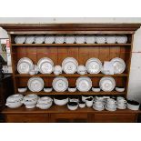 Large Denby dinner service, Gourmet - Vanilla