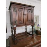 Old Charm oak pot cupboard