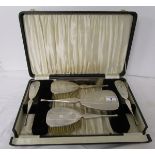 5 piece silver brush set by Davis, Moss & Co - Circa 1906 (G) Birmingham hallmark