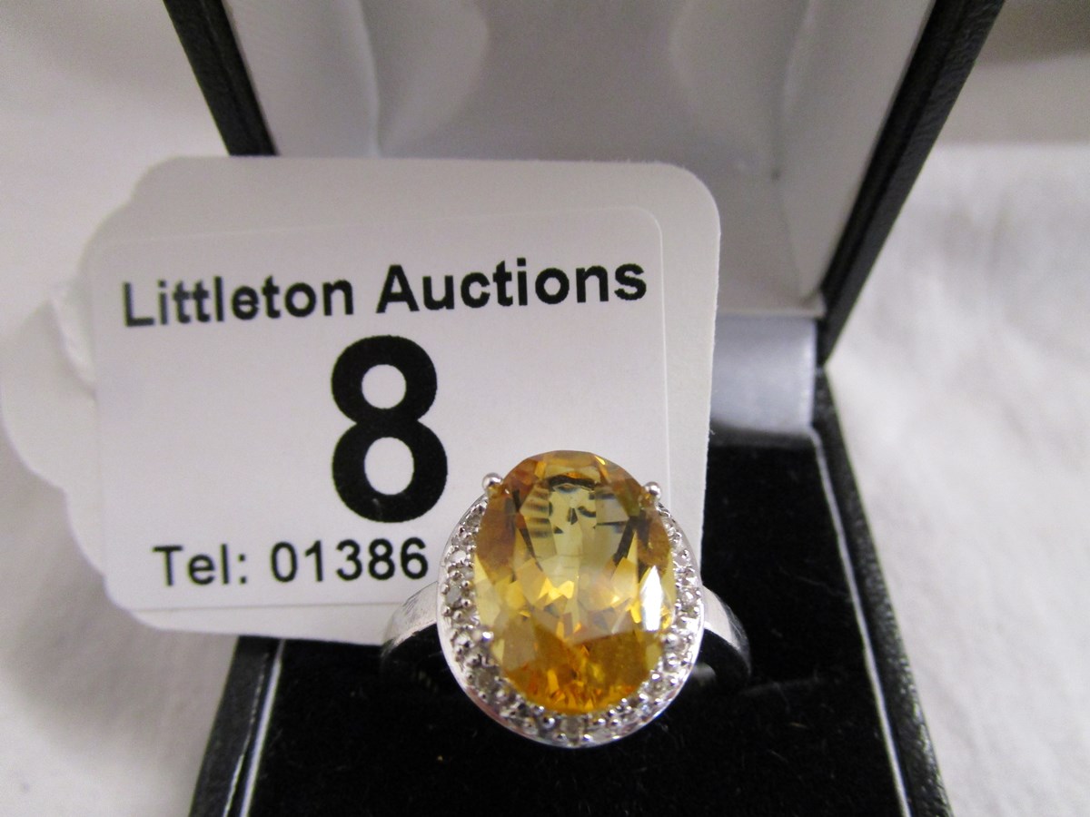 White gold & large citrine set ring