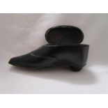 Novelty shoe snuff holder