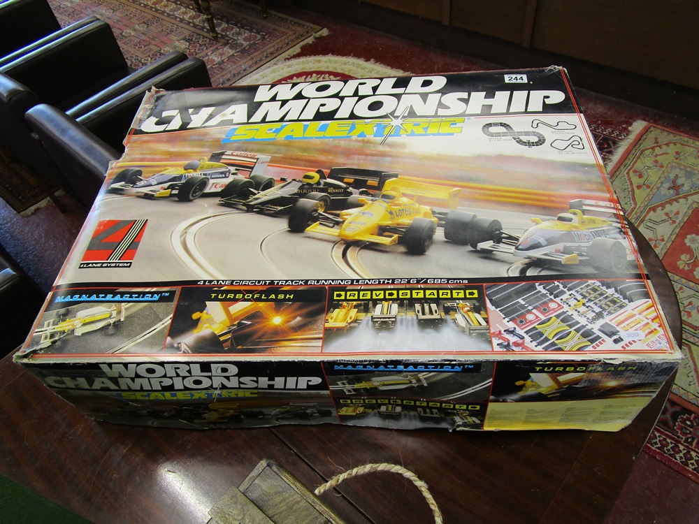 Boxed Scalextric - 'World Championship'