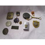 Tray of collectables to include silver