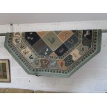 Octagonal patterned rug