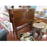 Small mahogany Sutherland table