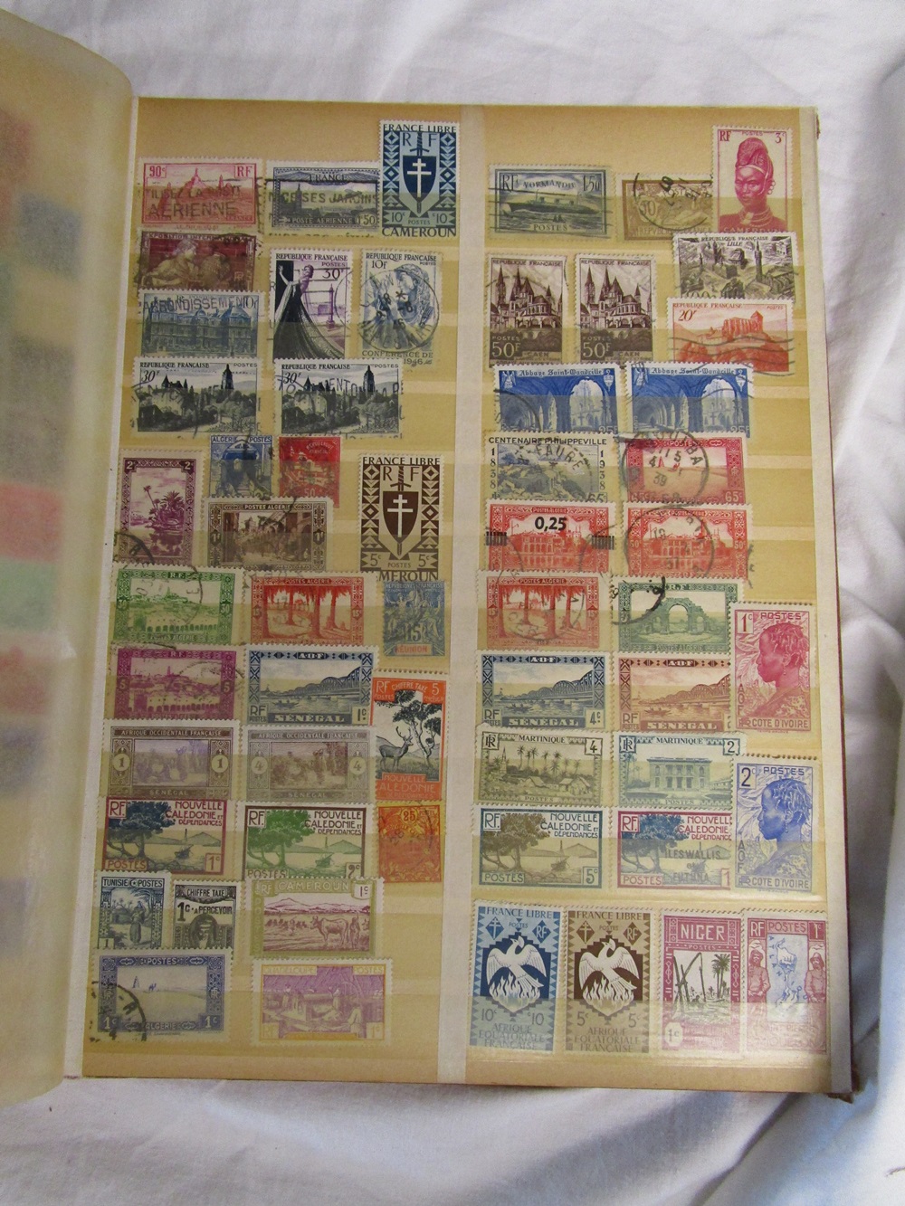 Stamps - 10 albums of World & Commonwealth stamps to include mint & used - Image 2 of 11