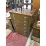 Oak chest of 6 drawers