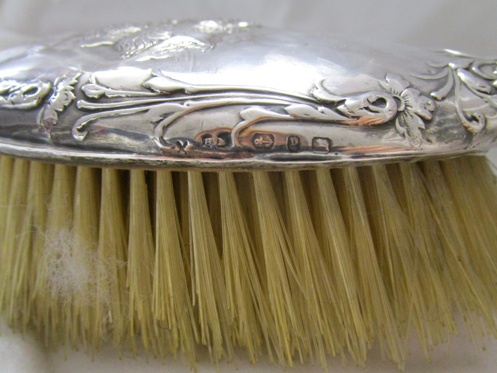 Hallmarked silver brush & mirror set - Image 4 of 4