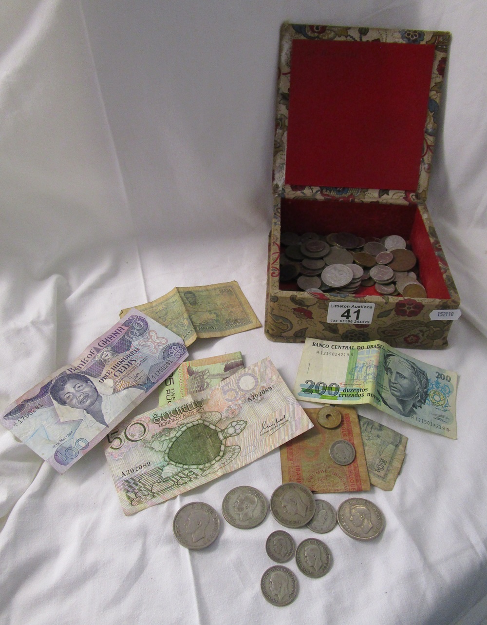 Small box of coins & bank notes