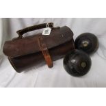 Leather cased set of bowling woods