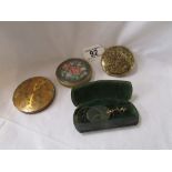 3 vintage compacts & glasses frame A/F