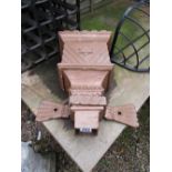 Victorian cast iron water hopper