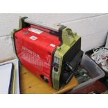 Small Honda generator EM 650 - Working with manuel