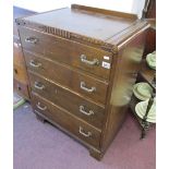 Oak chest of 4 drawers