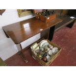 Small oak drop leaf table