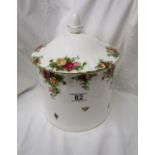 Large Royal Albert biscuit barrel - Old Country Roses (with original box)
