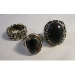 3 silver rings to include moss agate & agate