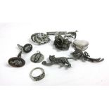 A mixed parcel of silver jewellery including a pair of seahorse cufflinks, a matching pendant,