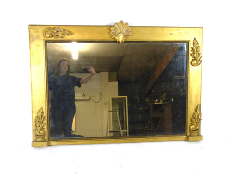 A Regency gilt framed over mantle mirror with applied flame design moulding and shell to top. h. - Image 2 of 2