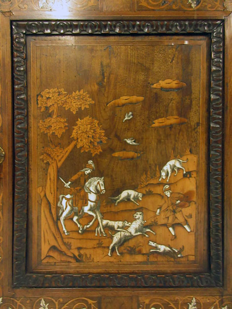 An 19th century Italian walnut and marquetry didarn, - Image 3 of 5