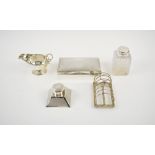 SMALL SILVERWARES, late 19th/20th century, comprising cigarette box, inkwell, dressing table,