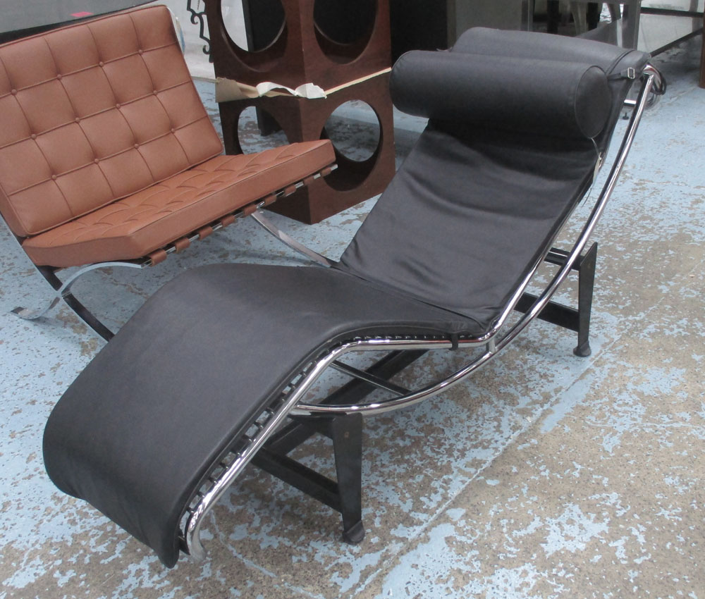 CORBUSIER STYLE DAY BED, black leather, 156cm L.