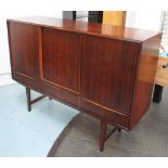 SIDEBOARD,