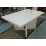 DINING TABLE, white gloss. 152cm x 100cm.
