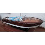 RIVA AQUARAMA MODEL BOAT, 92cm L.