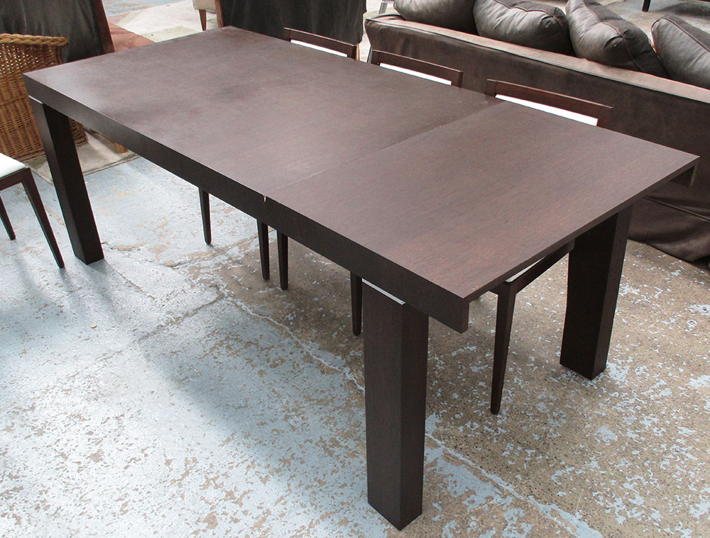 DINING TABLE, extendable, contemporary style,