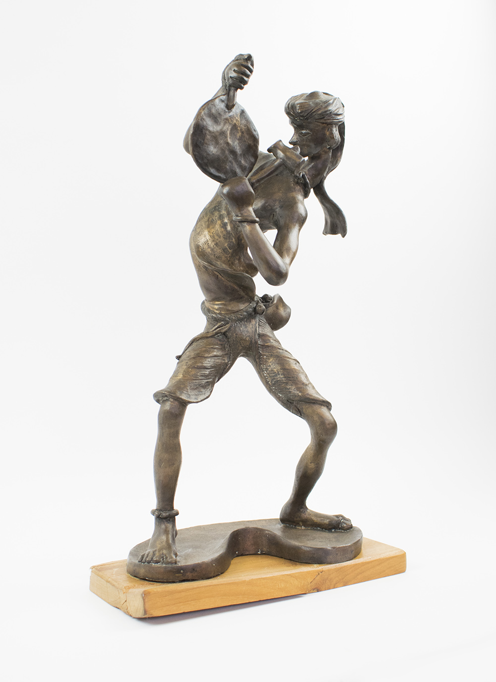 FIGURATIVE BRONZE SCULPTURE, 20th century study of an artisan, 57 cm H.