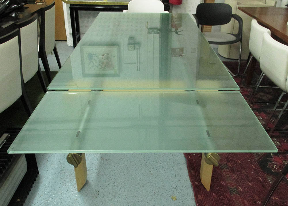 DINING TABLE BY DE SALTO extending with two leaves, opaque glass top on wooden supports, - Image 2 of 3