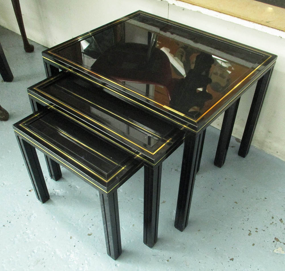 PIERRE VANDEL NEST OF TABLES,