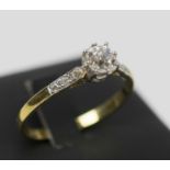 SOLITAIRE DIAMOND RING, 18K yellow gold, size R.