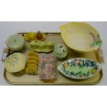 TRAY CONTAINING MIXED CERAMICS, VARIOUS CARLTON WARE DISHES, ROYAL WINTON "SUNSHINE" PIN DISH,