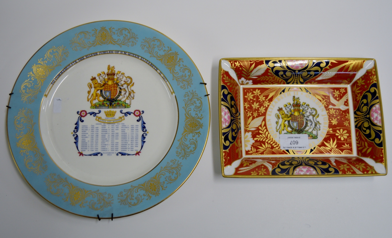 ROYAL WORCESTER COMMEMORATIVE ROYALTY DISH & AYNSLEY COMMEMORATIVE ROYALTY DISH